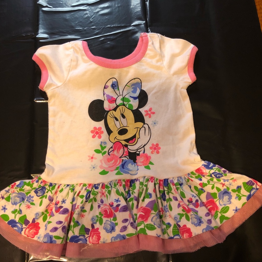 Minnie Mouse outfit